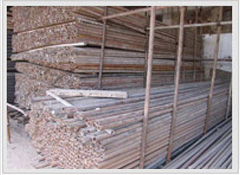 產(chǎn)品名稱(chēng)：鋼管扣件
